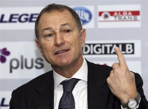 giany albania|Gianni De Biasi .